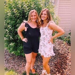 Billabong Black Ruffle Sleeve Romper Large